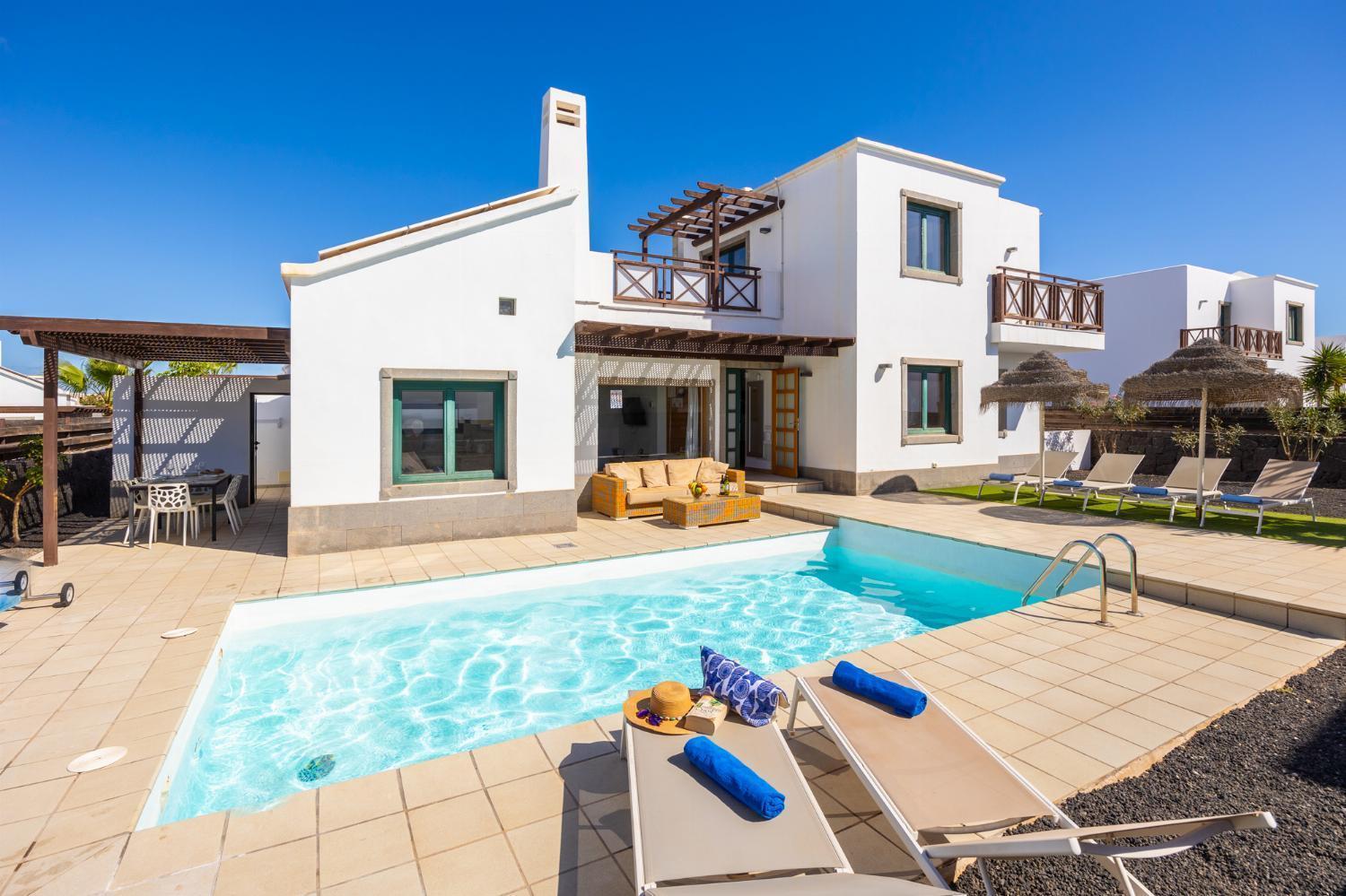 Villa Dacil